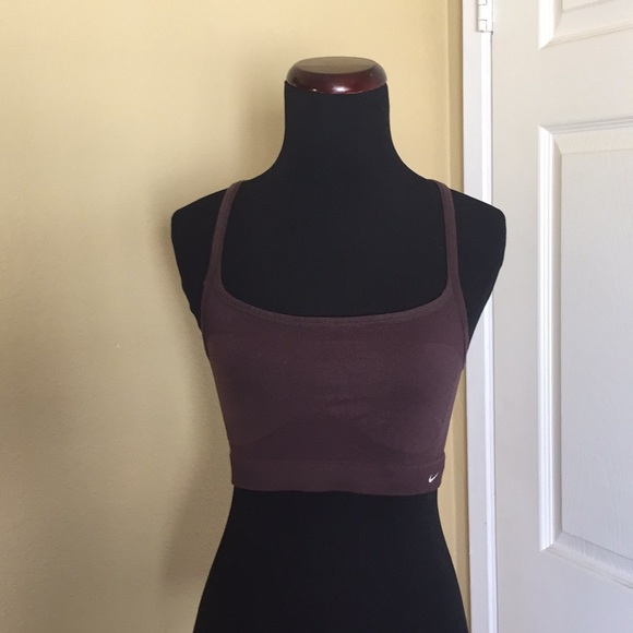 NIKE SEAMLESS SANS COUTURE SWOOSH NON-PADDED BRA